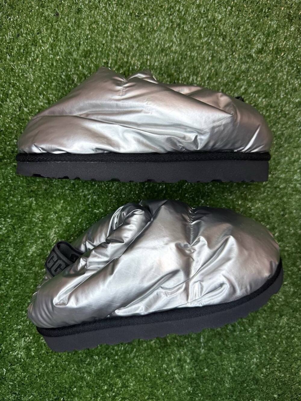 UGG Kids Puff Silver Slingback Slippers Size 13 Brand New Without Box